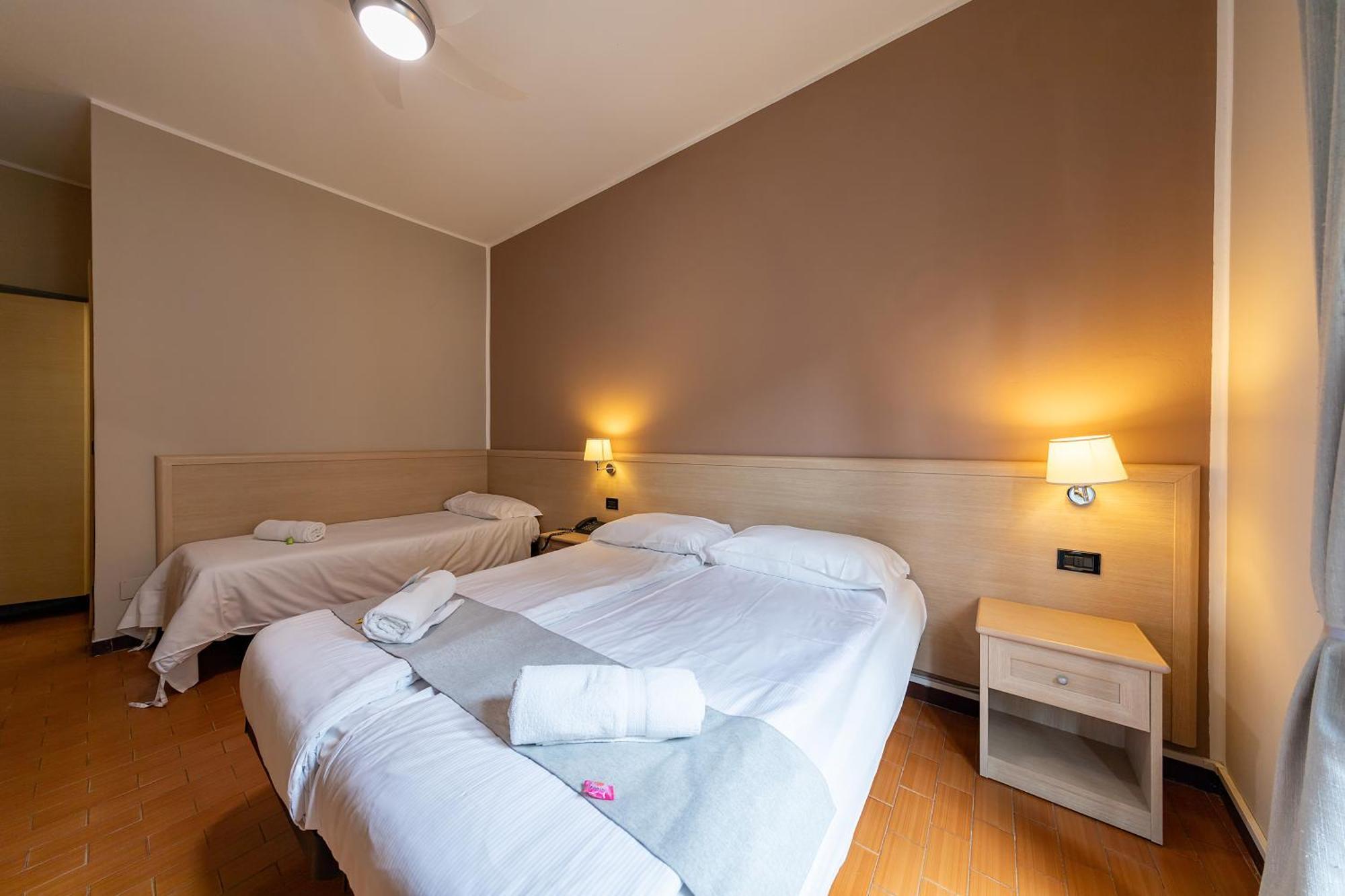 Hotel Novara 베르바니아 외부 사진