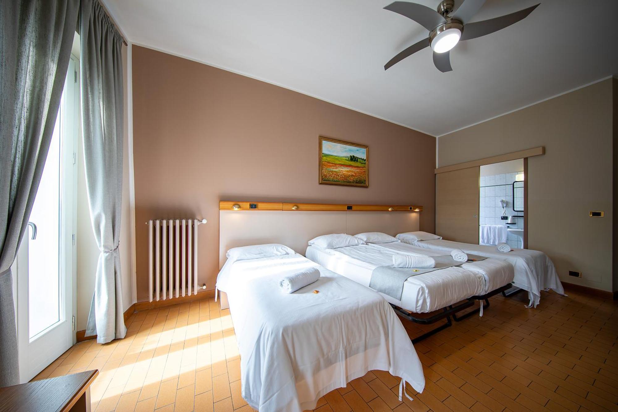 Hotel Novara 베르바니아 외부 사진